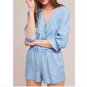 Anthropologie Cloth and Stone Chambray Romper Womens Size Medium Floral